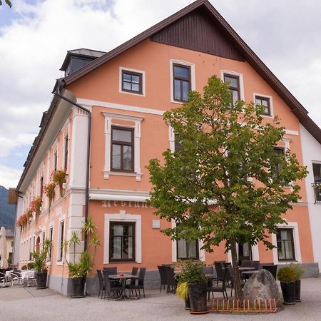 Gasthof Zum Richter Hotel Muhldorf  Bagian luar foto